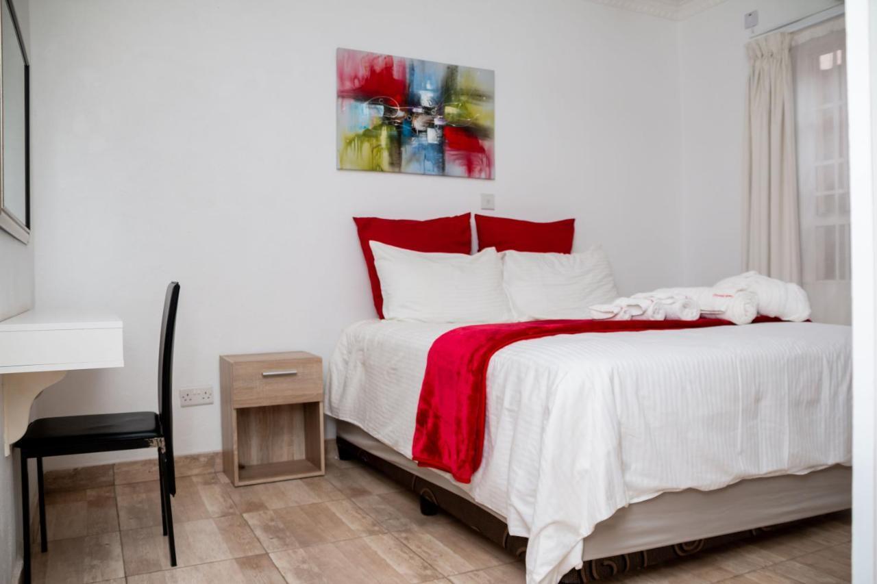 Crystal Apartments Lilongwe Dış mekan fotoğraf
